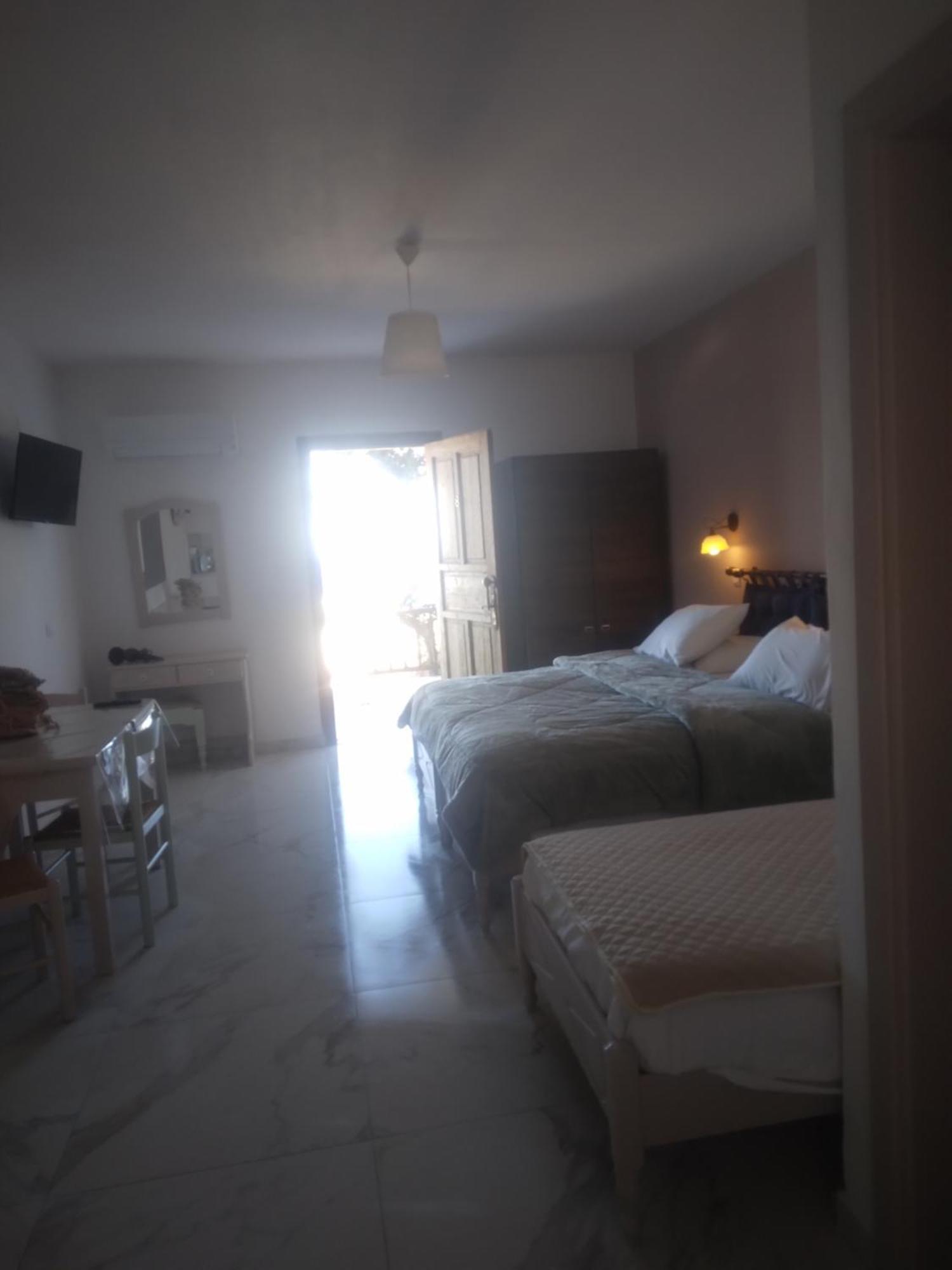 Maria Apartments Амупи Экстерьер фото